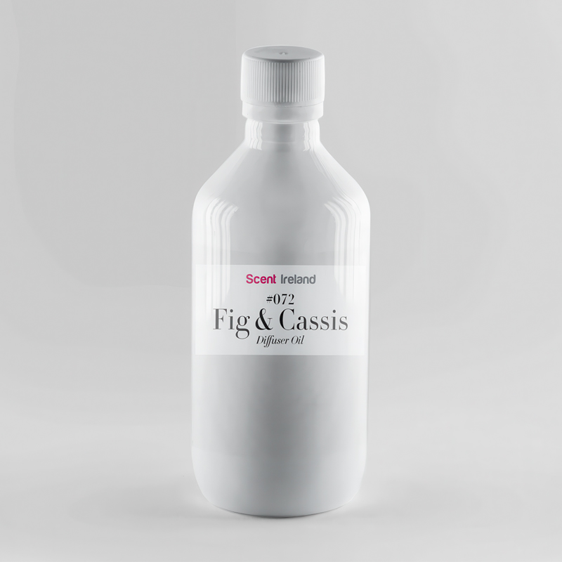 Fig and cassis diffuser oil bottle with gourmet scent